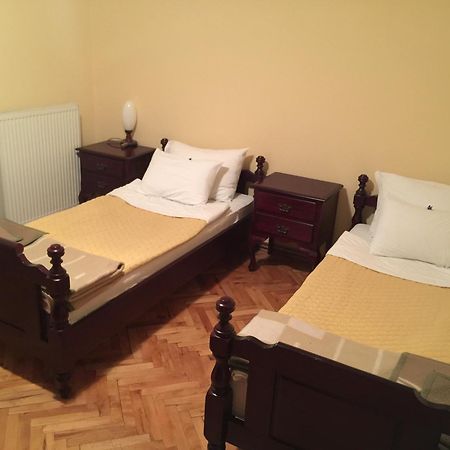 Raška Bed & Breakfast Karavan חדר תמונה