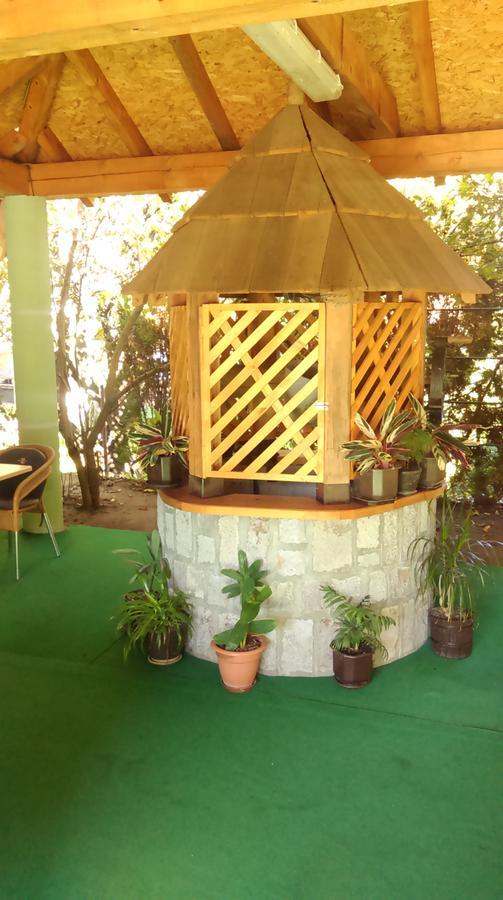 Raška Bed & Breakfast Karavan מראה חיצוני תמונה