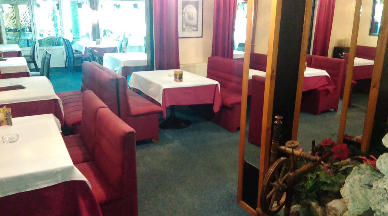 Raška Bed & Breakfast Karavan מראה חיצוני תמונה
