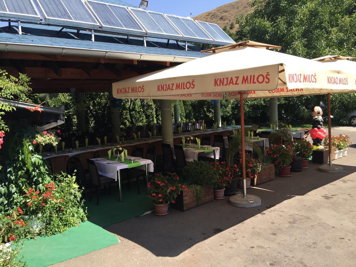 Raška Bed & Breakfast Karavan מראה חיצוני תמונה