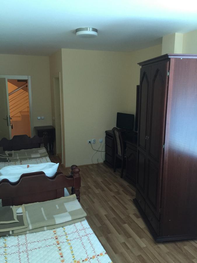 Raška Bed & Breakfast Karavan מראה חיצוני תמונה