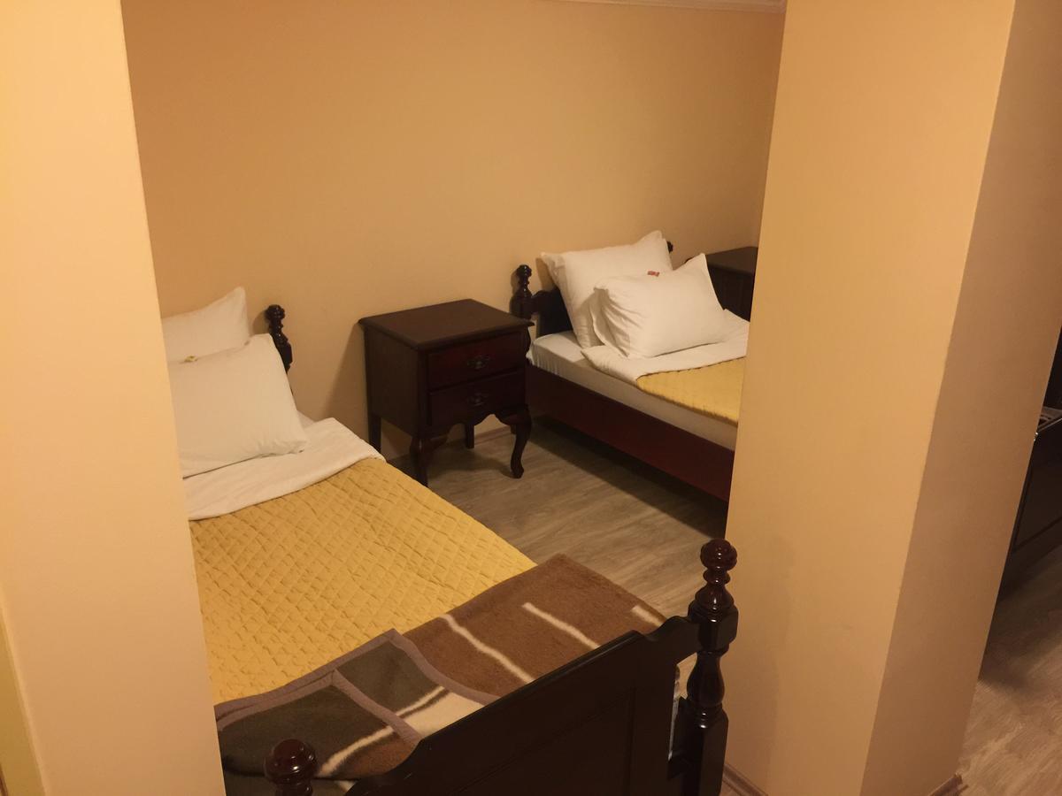 Raška Bed & Breakfast Karavan מראה חיצוני תמונה