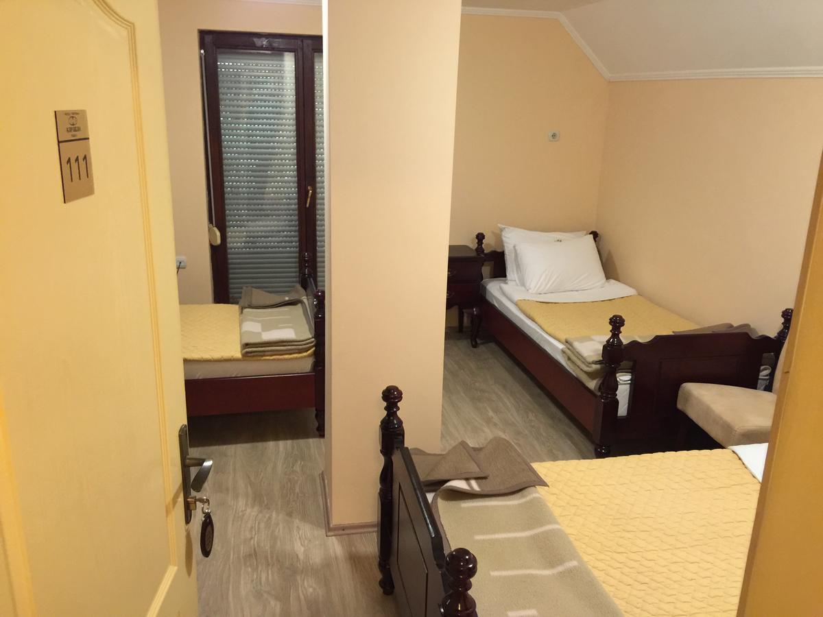 Raška Bed & Breakfast Karavan מראה חיצוני תמונה