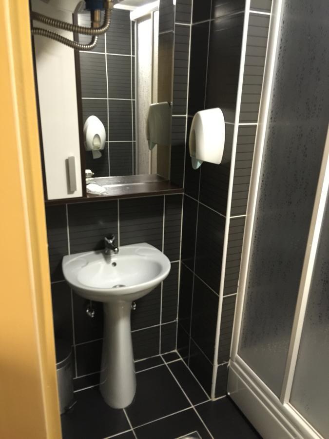 Raška Bed & Breakfast Karavan מראה חיצוני תמונה