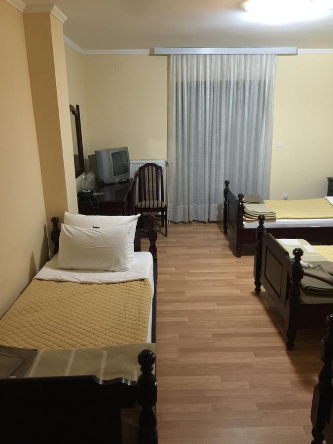 Raška Bed & Breakfast Karavan חדר תמונה